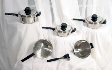 9-piece waterless cookware